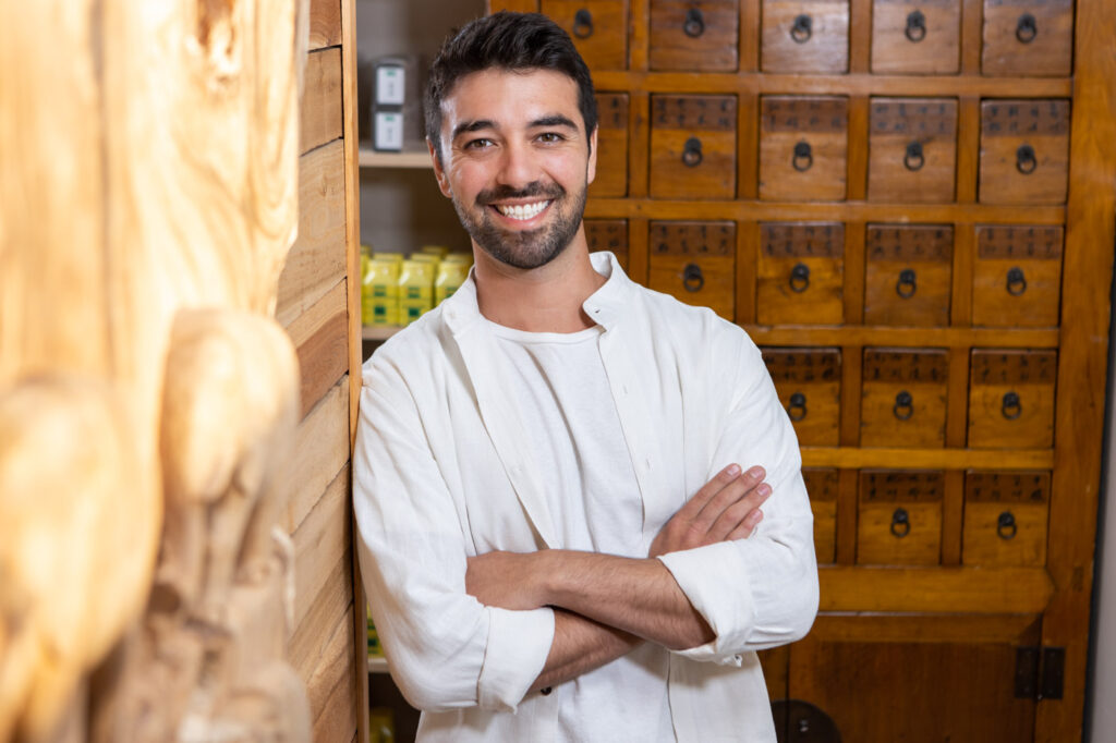 Dr. Gavin Garcia in SOLANA BEACH Clinic